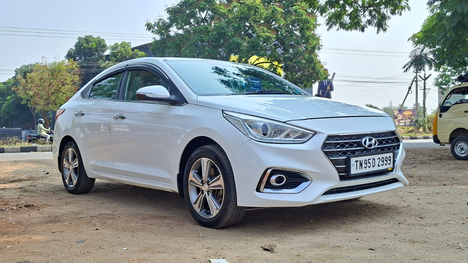 Hyundai Verna - Image 8