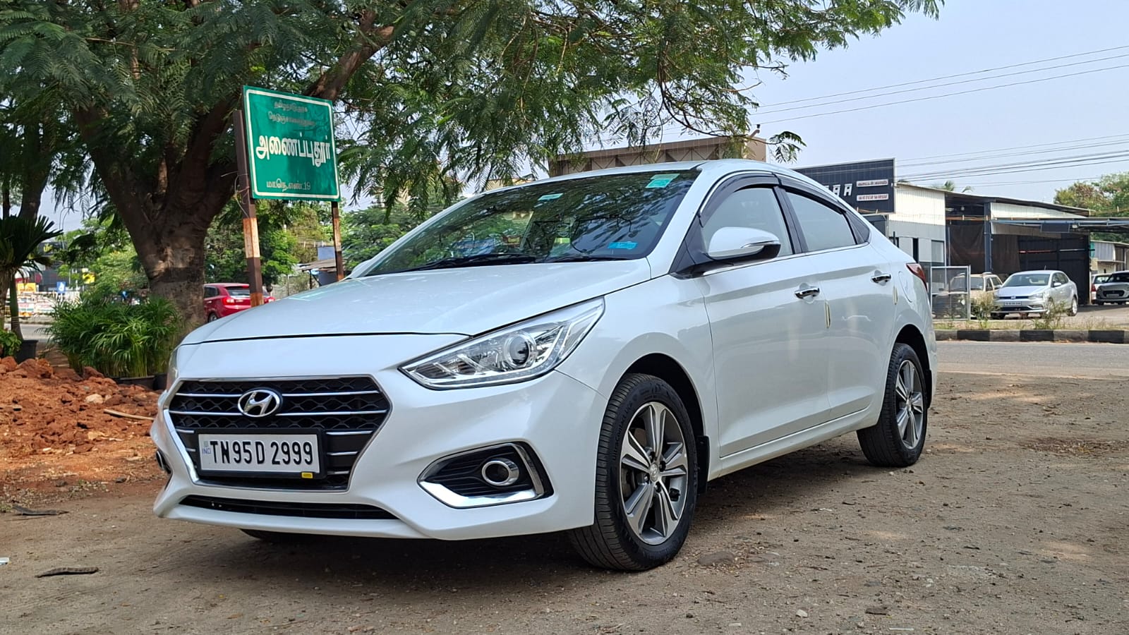 Hyundai Verna - Image 6
