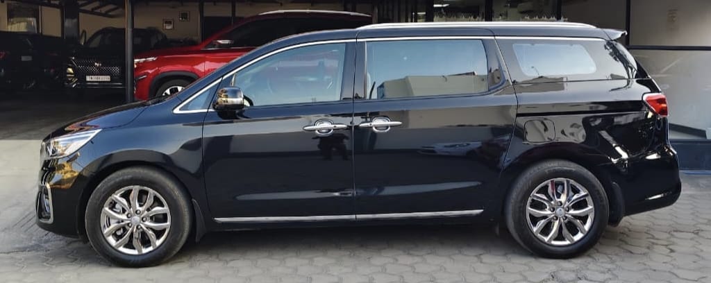 Kia Carnivel - Image 2
