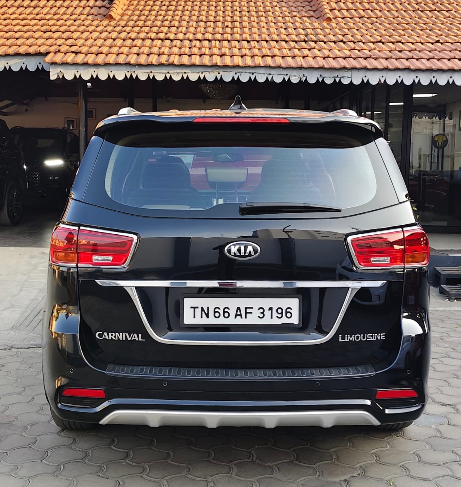 Kia Carnivel