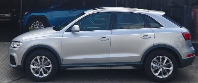 Audi Q3 - Image 3