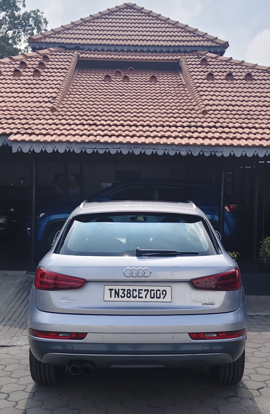 Audi Q3 - Image 2