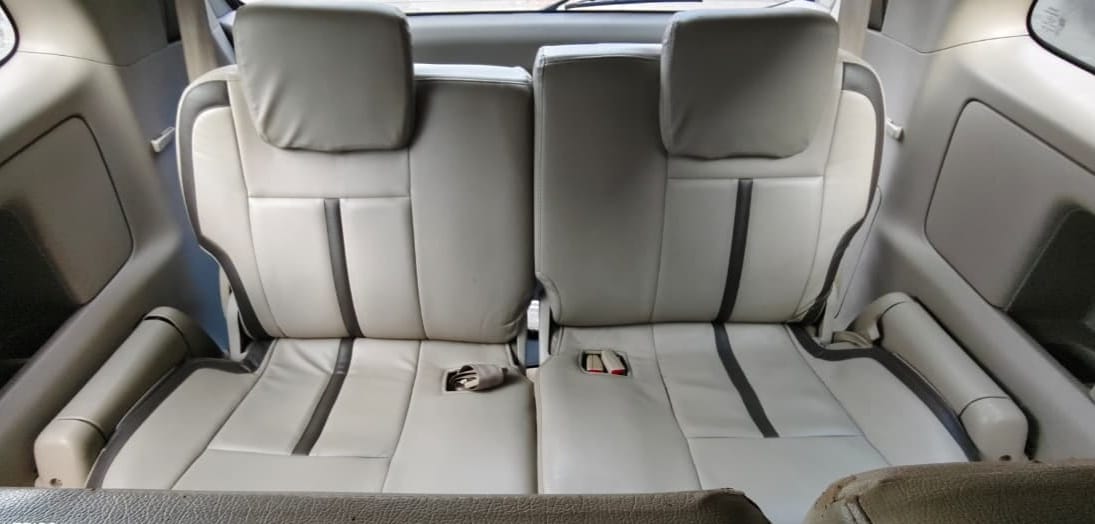 Toyota Innova - Image 4
