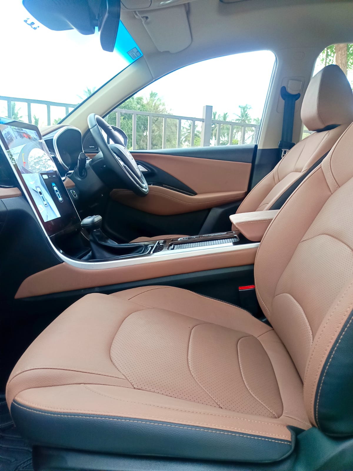 MG Hector Plus - Image 9