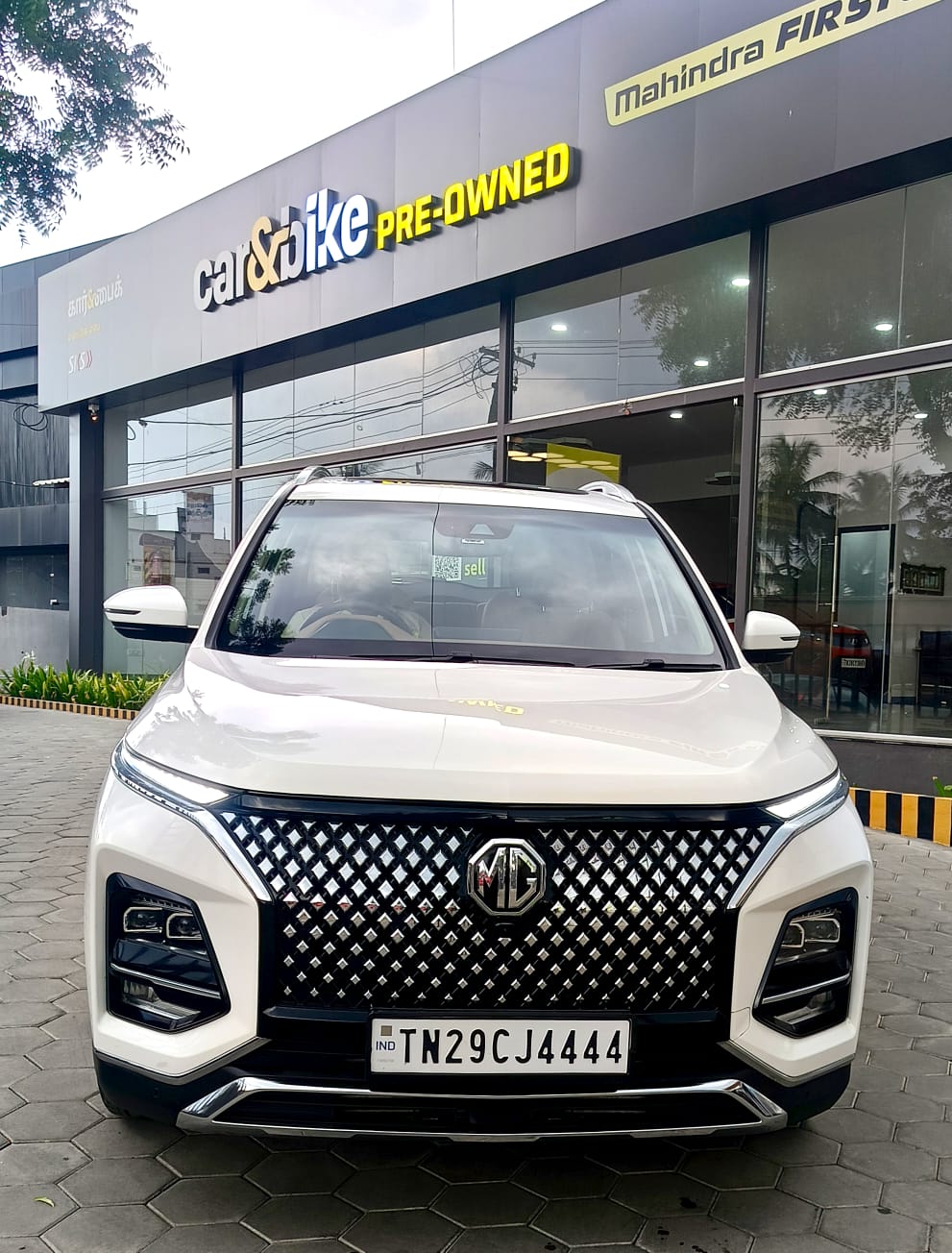 MG Hector Plus