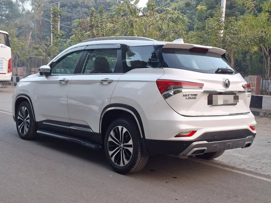 MG Hector Plus - Image 4