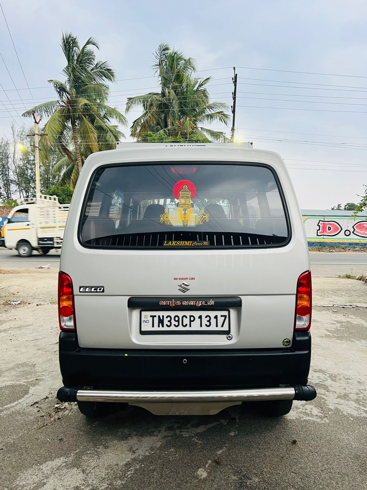 Maruti Suzuki Eeco - Image 11