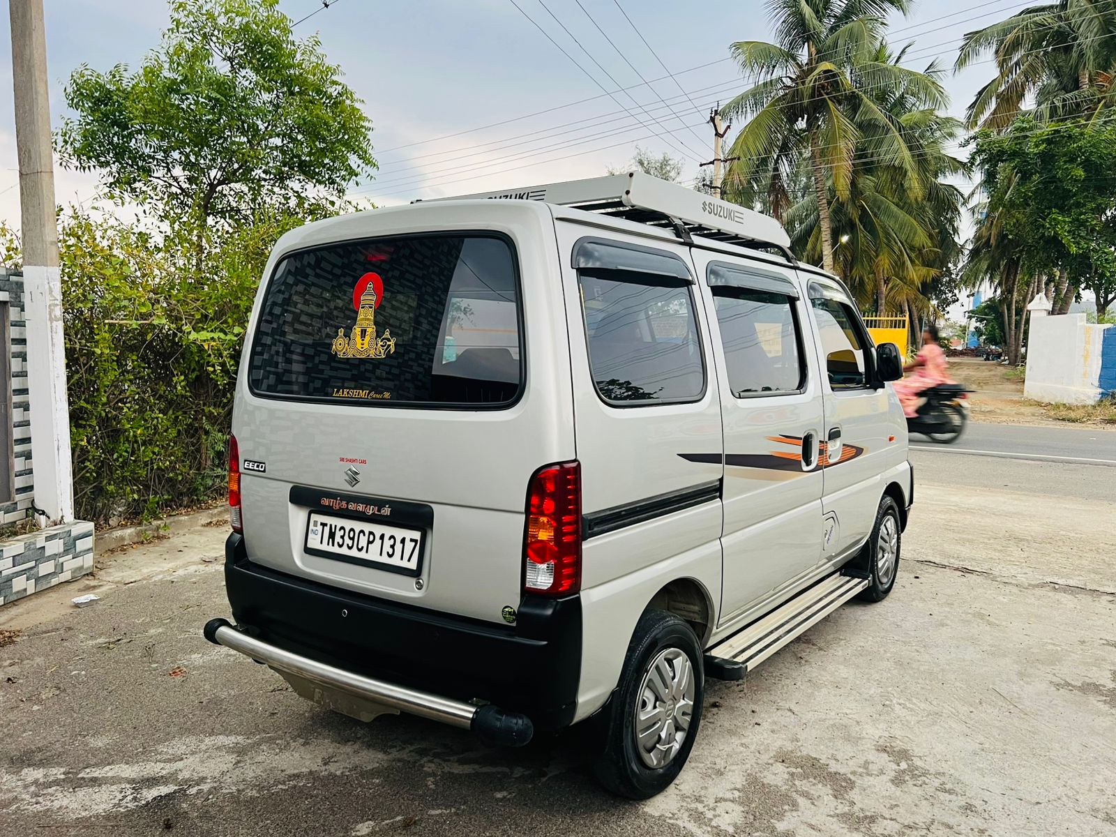 Maruti Suzuki Eeco - Image 6