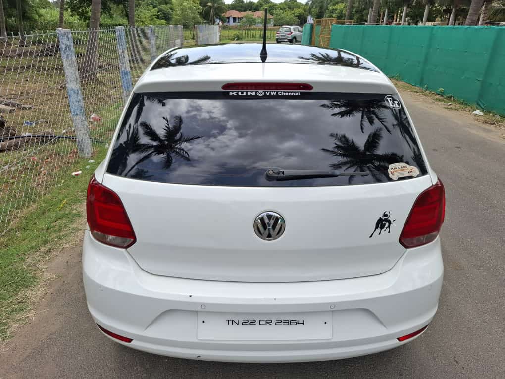 Volkswagen Polo - Image 8