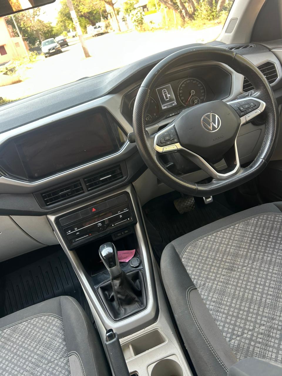Volkswagen Taigun - Image 3