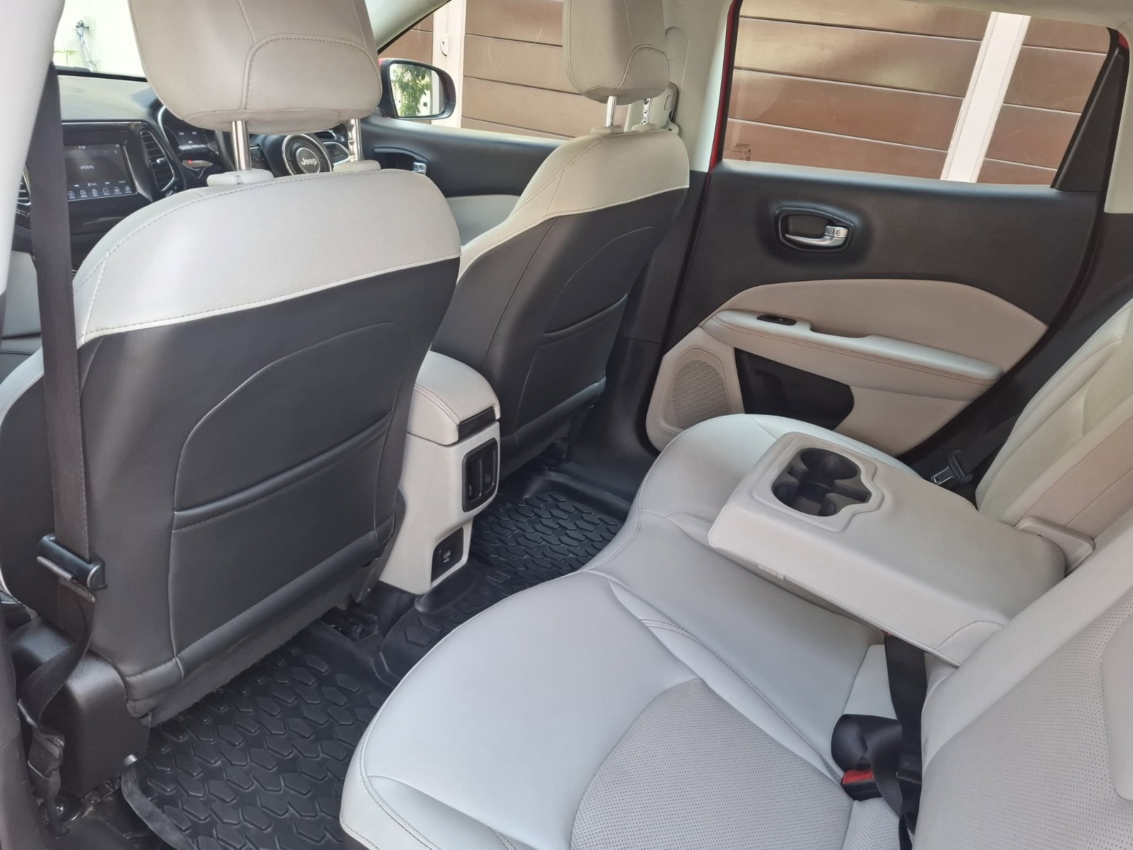 Jeep Compass - Image 3