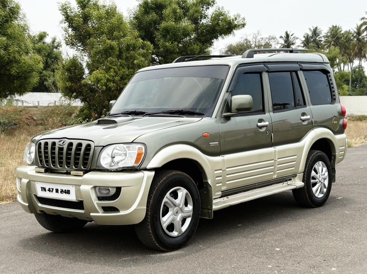 Mahindra Scorpio - Image 10