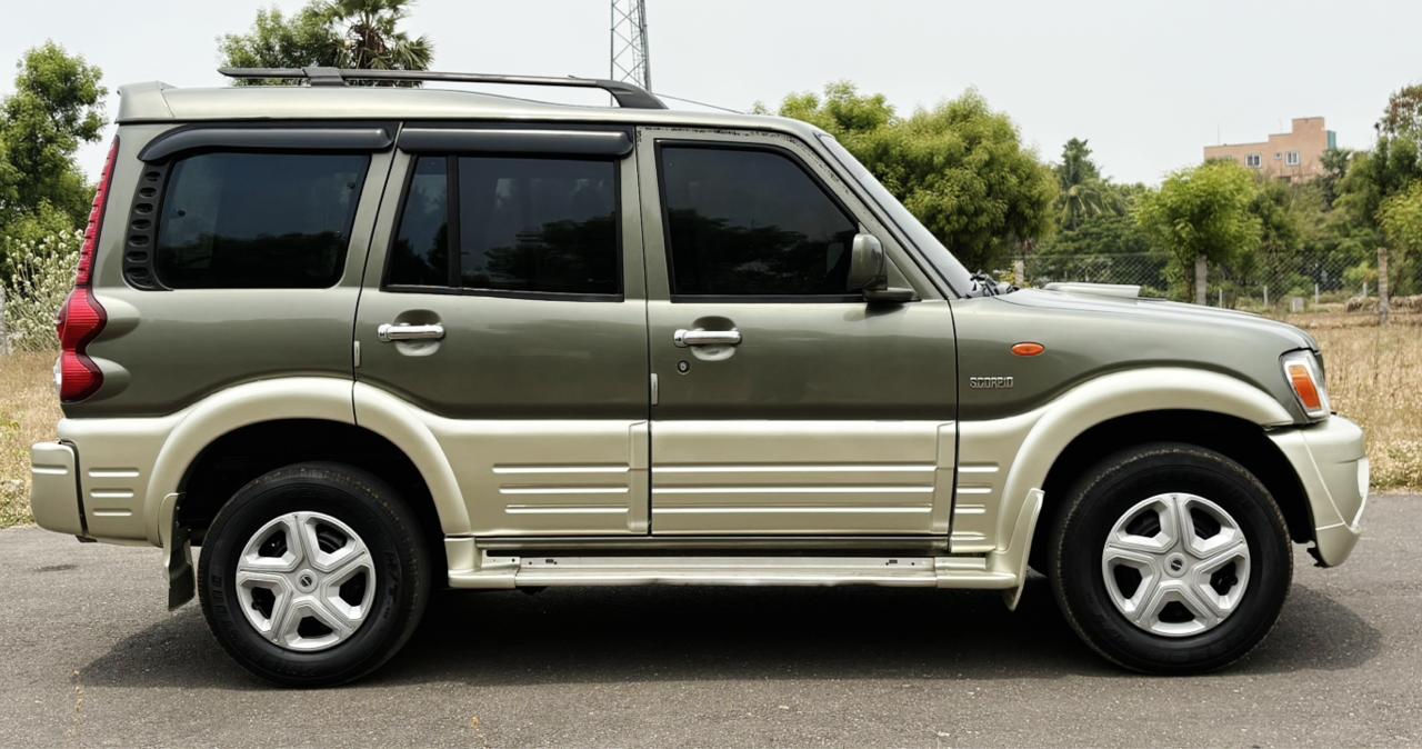Mahindra Scorpio - Image 3