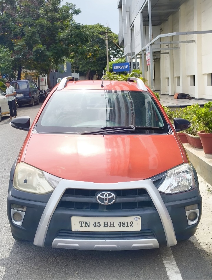 Toyota Etios Cross