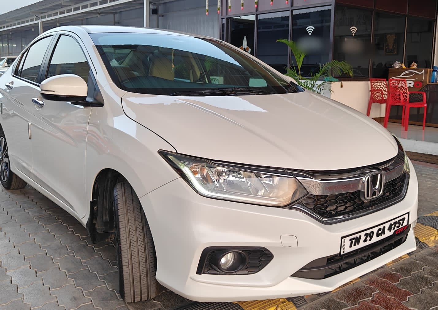 Honda City - Image 2