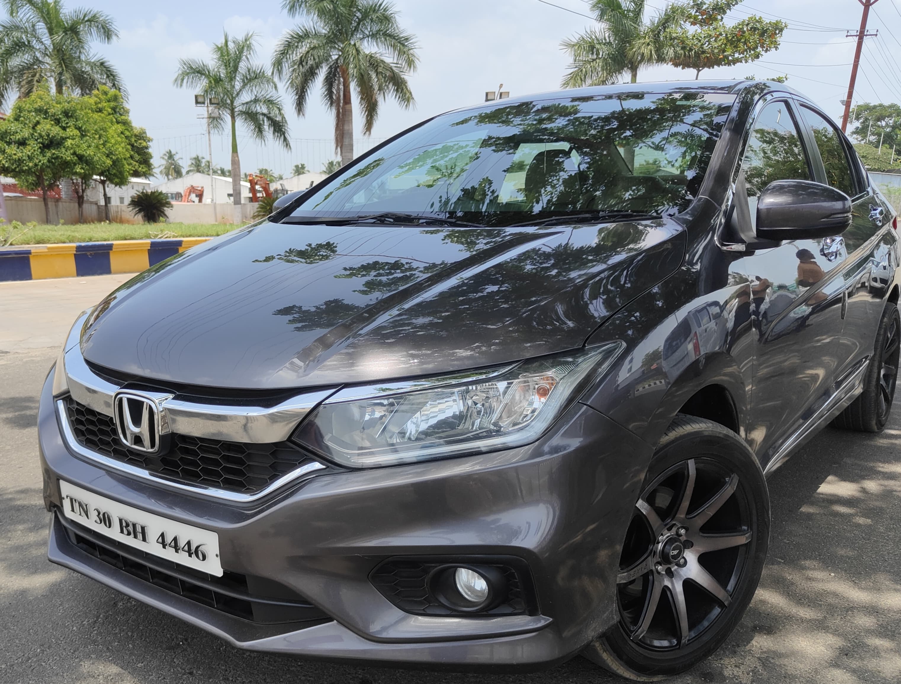 Honda City - Image 2