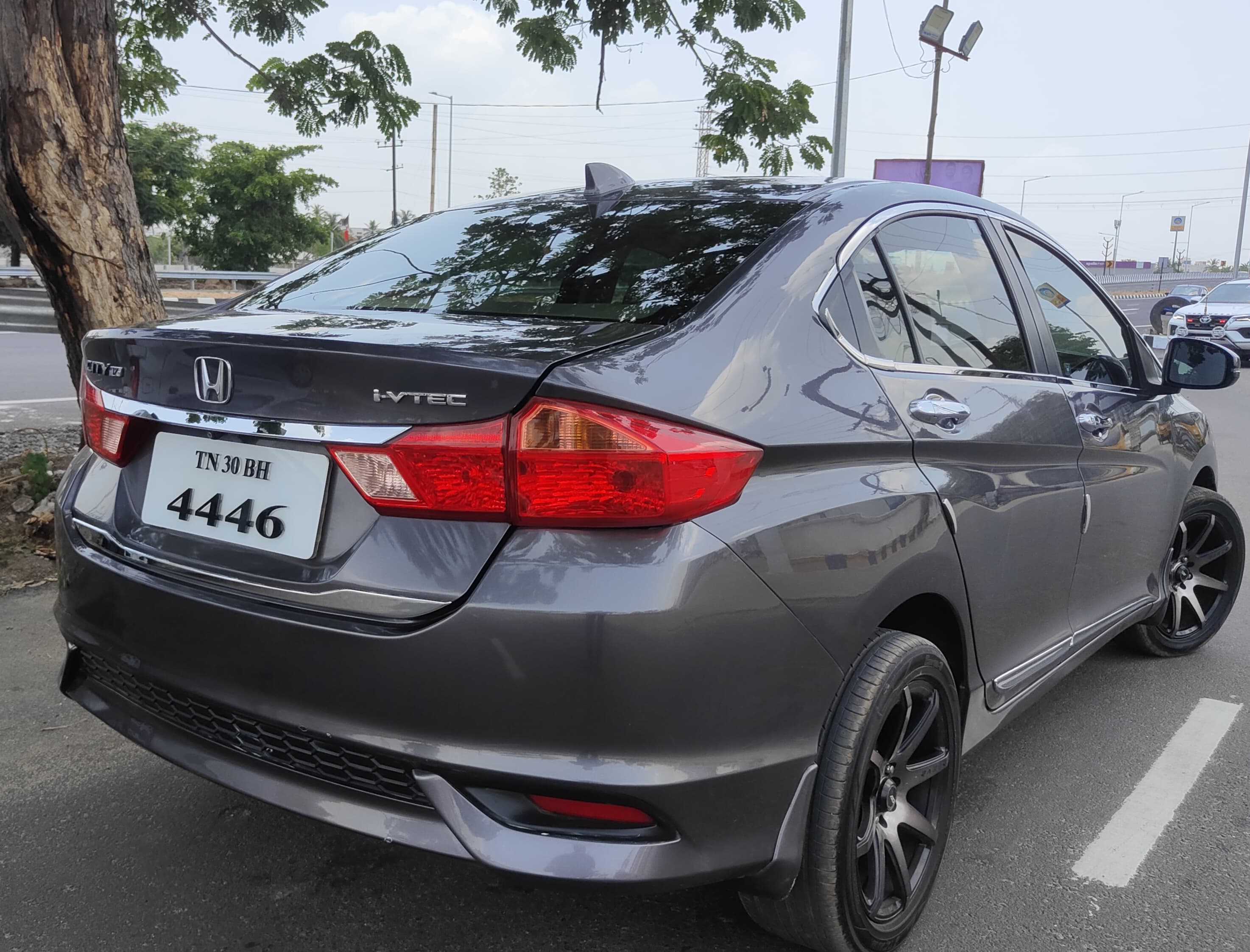 Honda City - Image 7