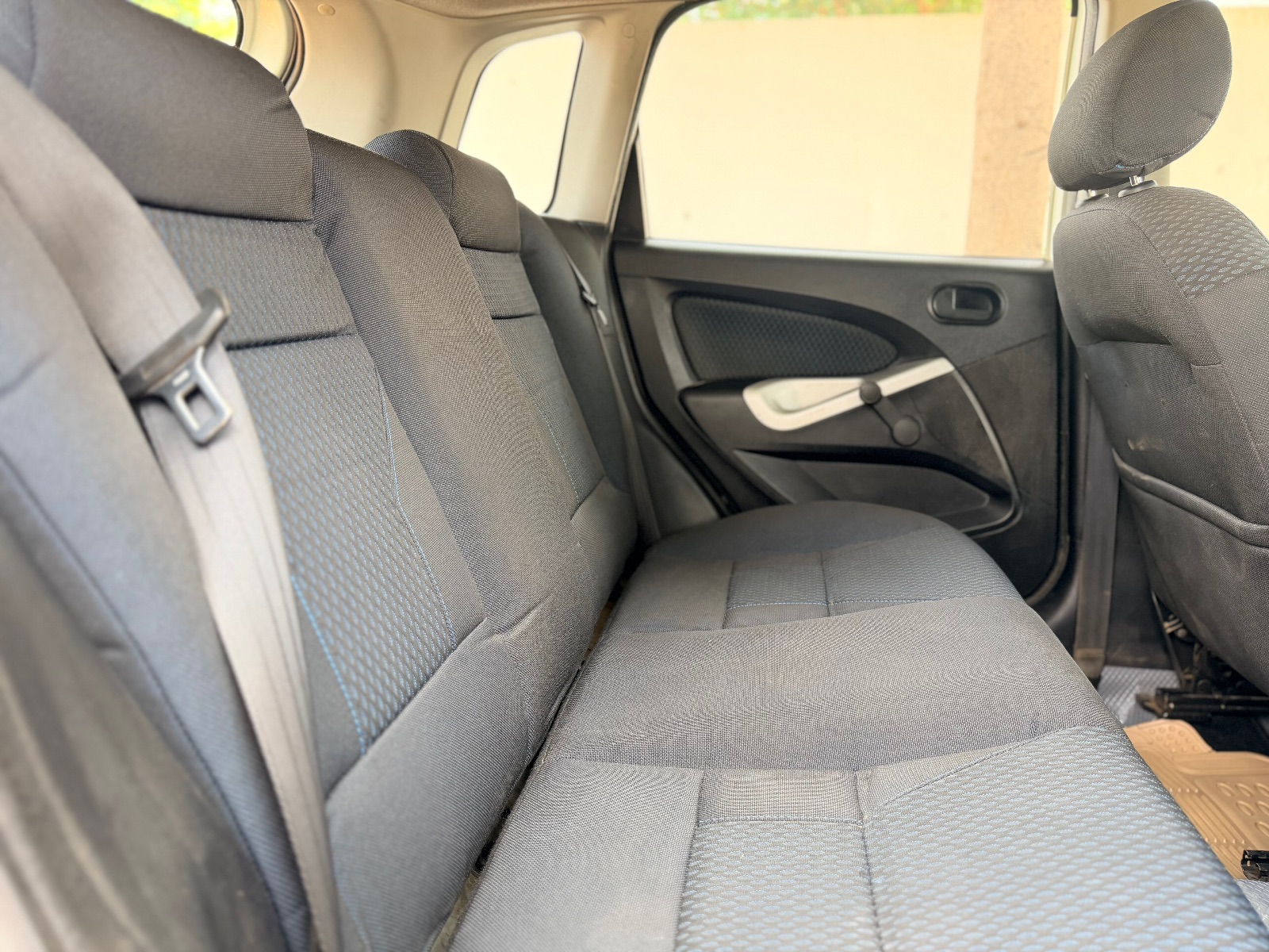 Ford Figo - Image 7