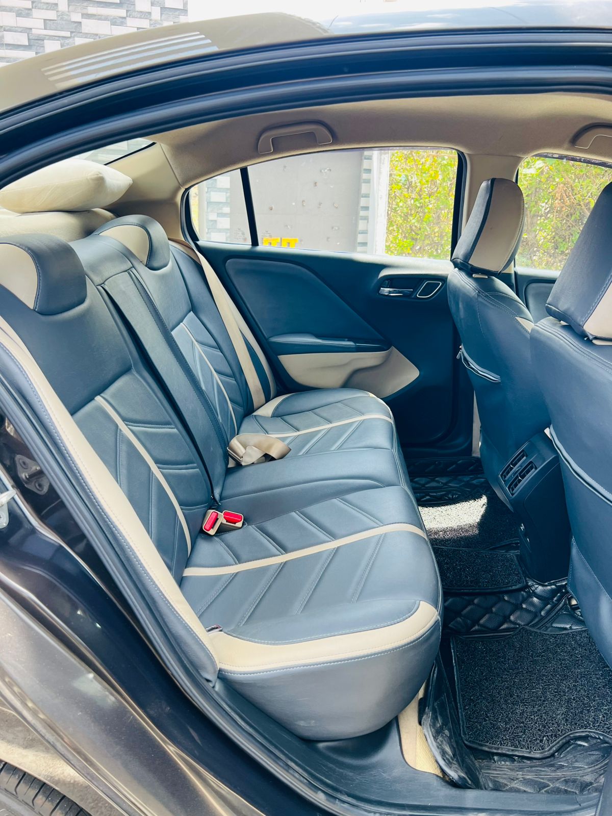 Honda City - Image 8