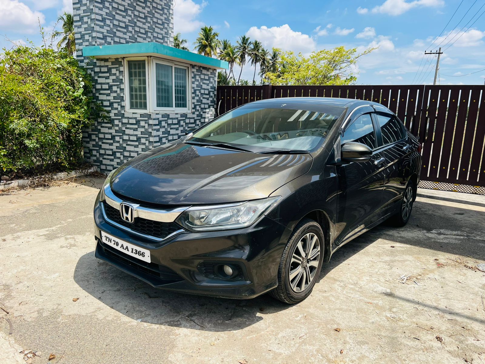 Honda City - Image 2