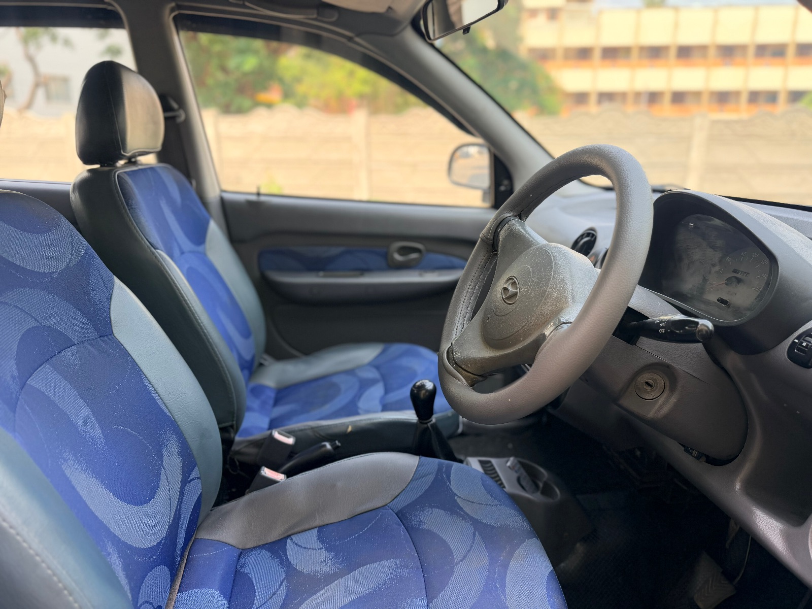 Hyundai Santro Xing - Image 7