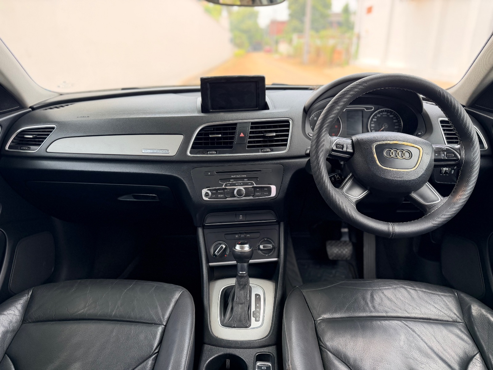 Audi Q3 - Image 4