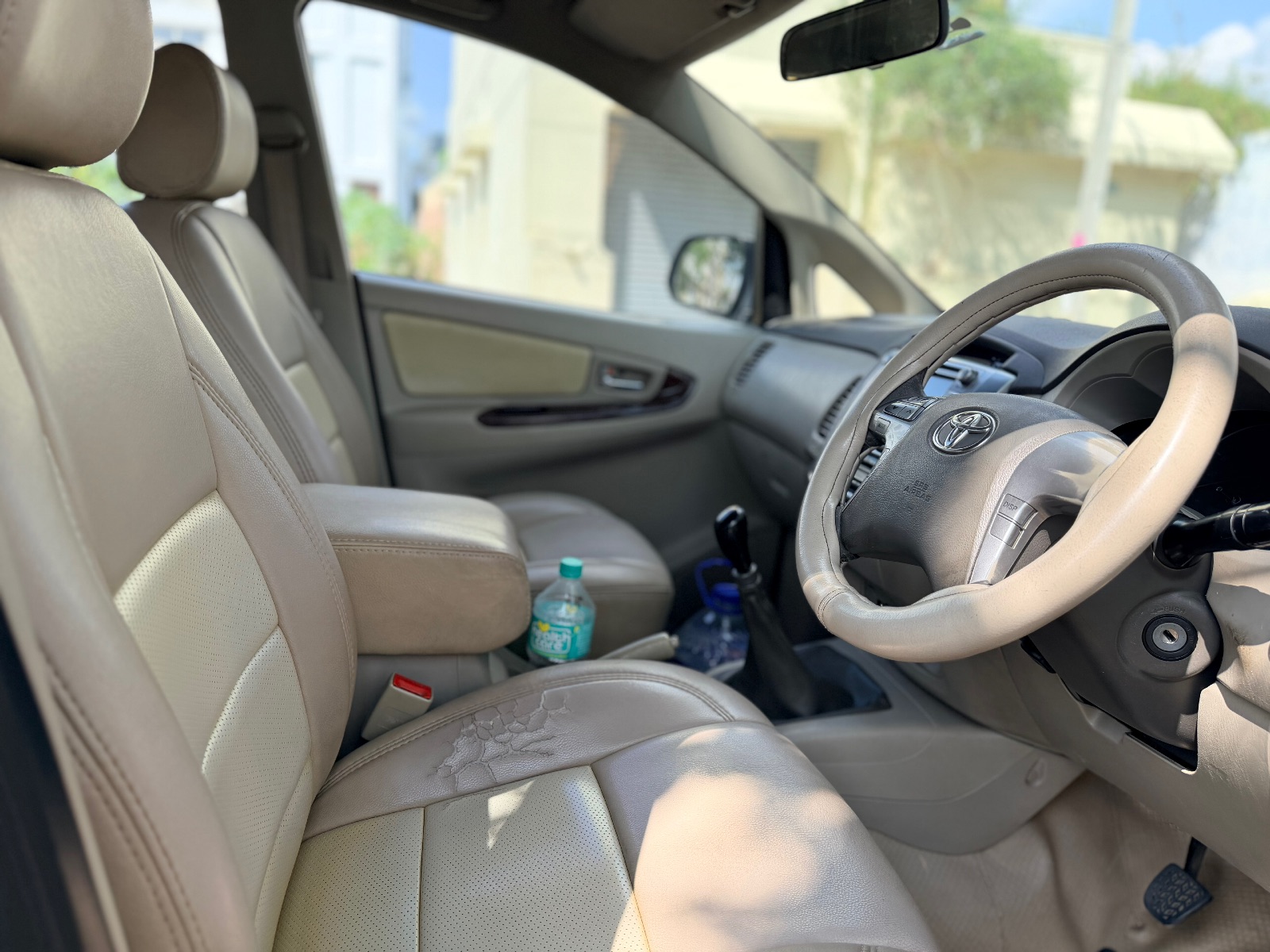 Toyota Innova - Image 6