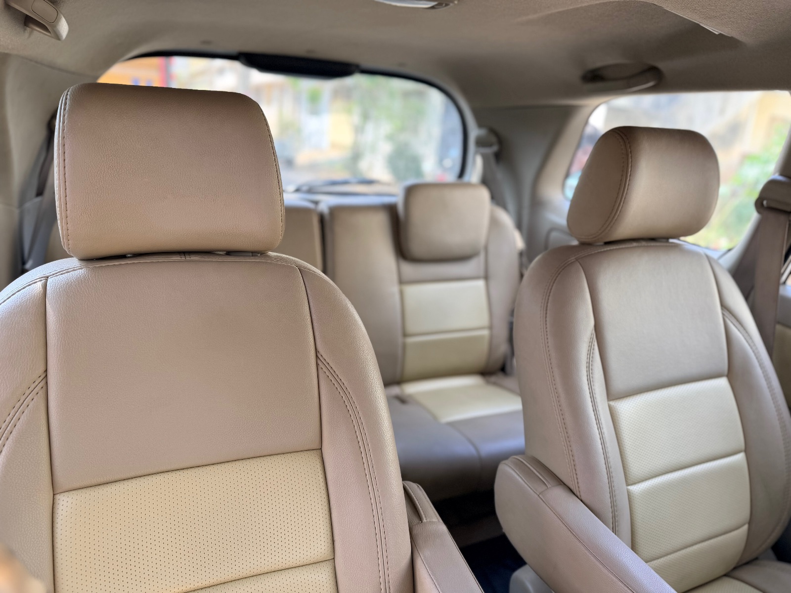 Toyota Innova - Image 5