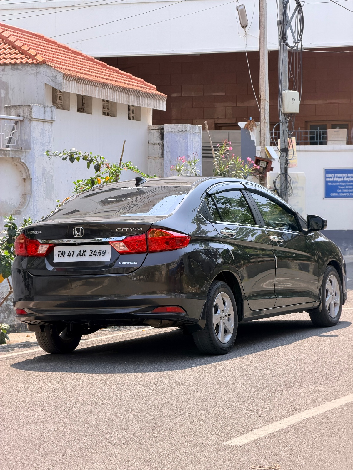 Honda City - Image 2