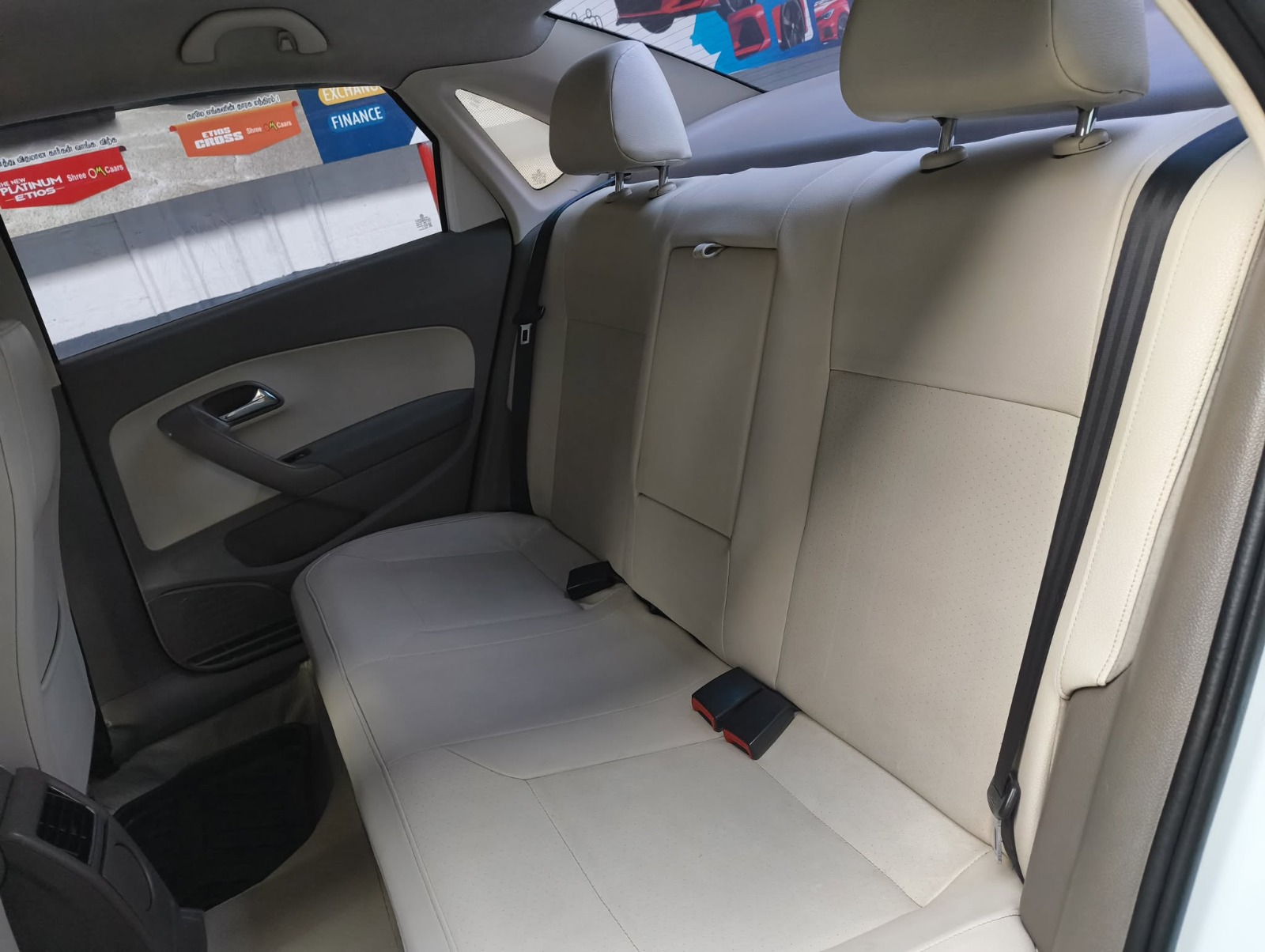 Skoda Rapid - Image 5