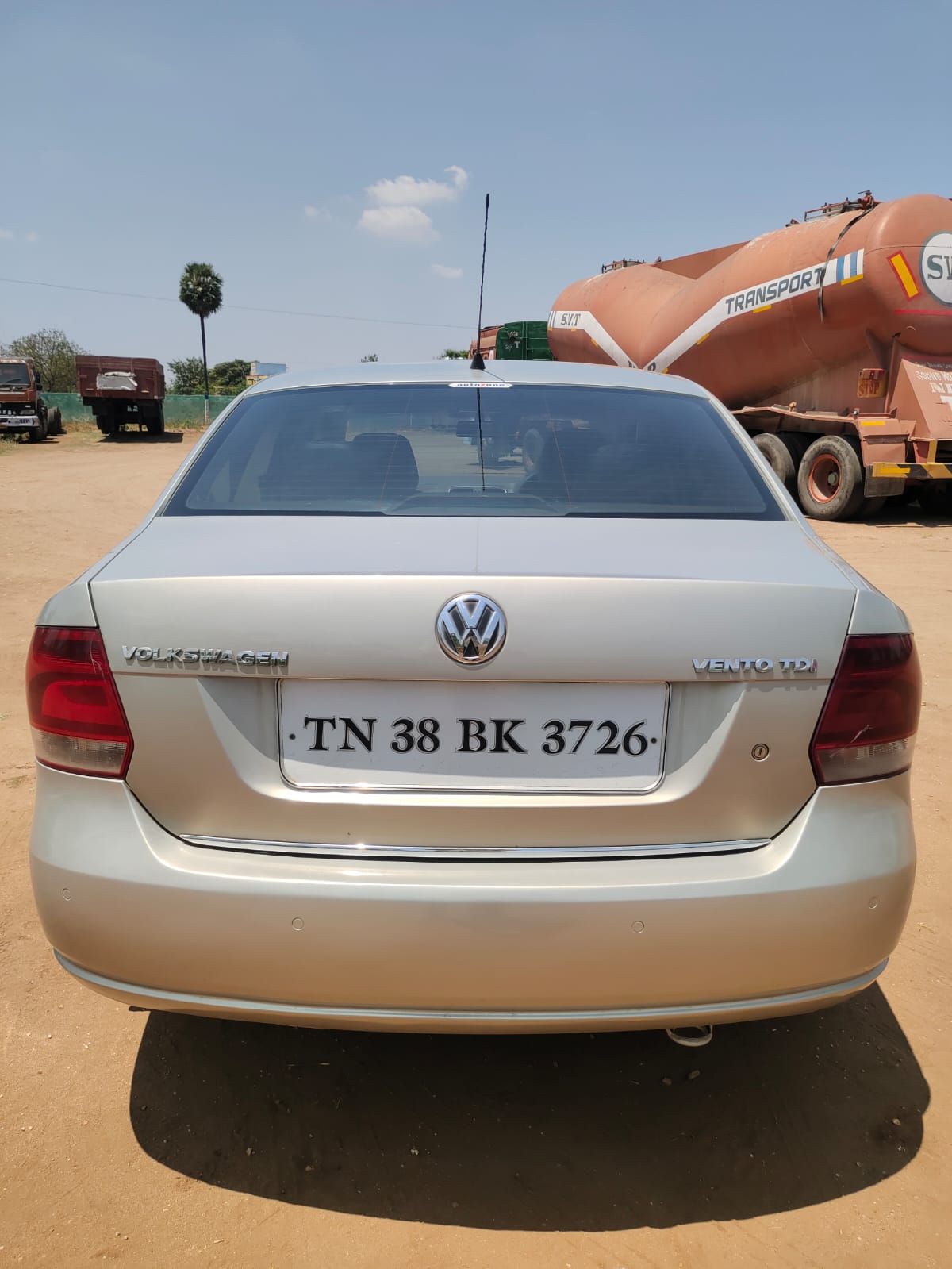Volkswagen Vento - Image 3