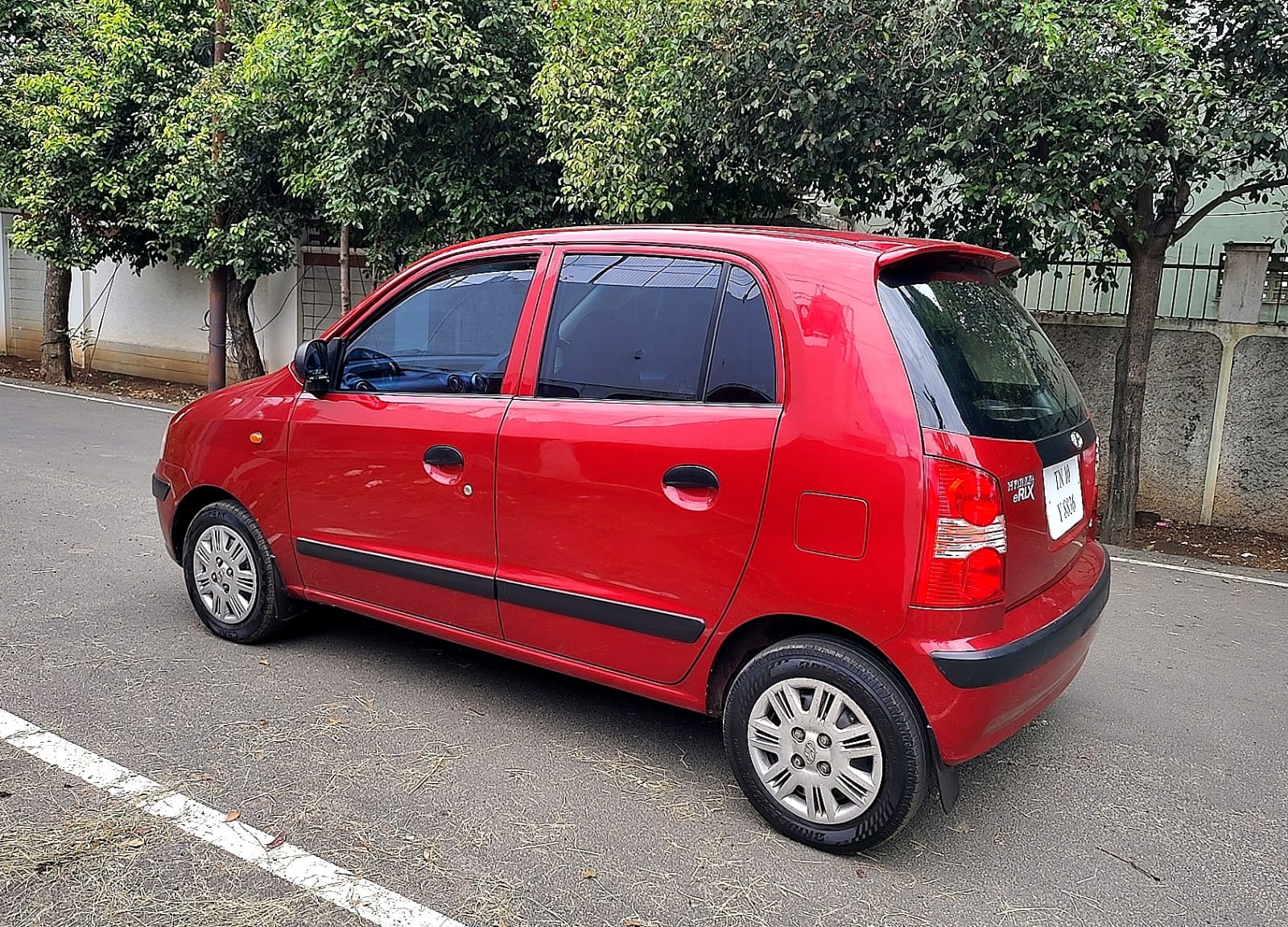 Hyundai Santro - Image 4