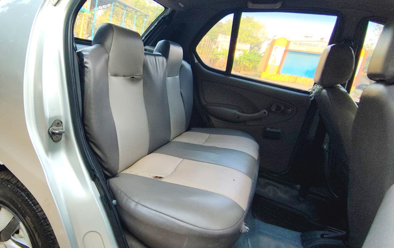 Tata Indica - Image 2