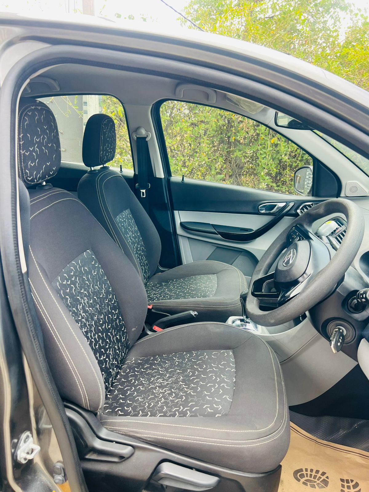 Tata Tiago - Image 9