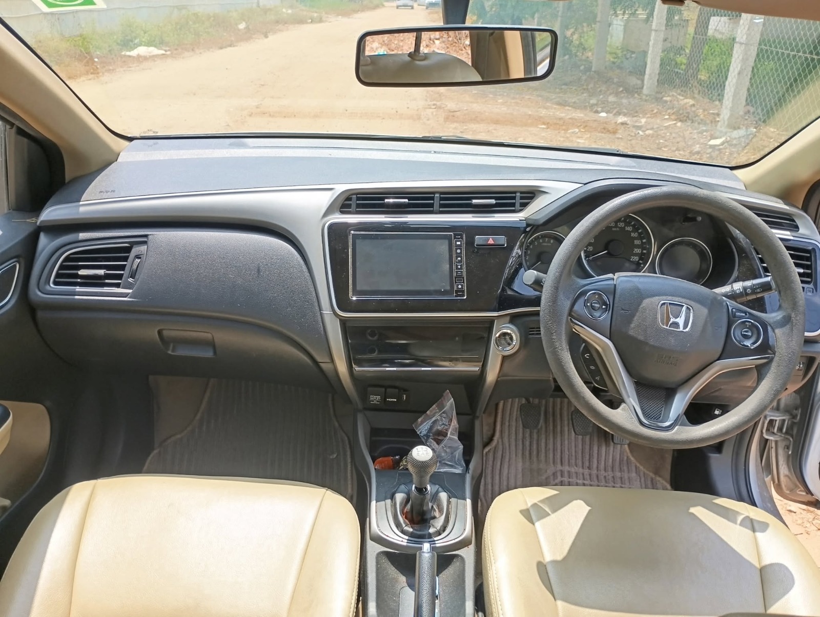 Honda City - Image 2