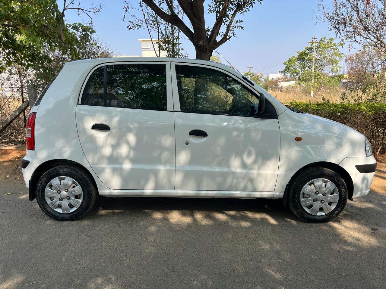 Hyundai Santro Xing - Image 2