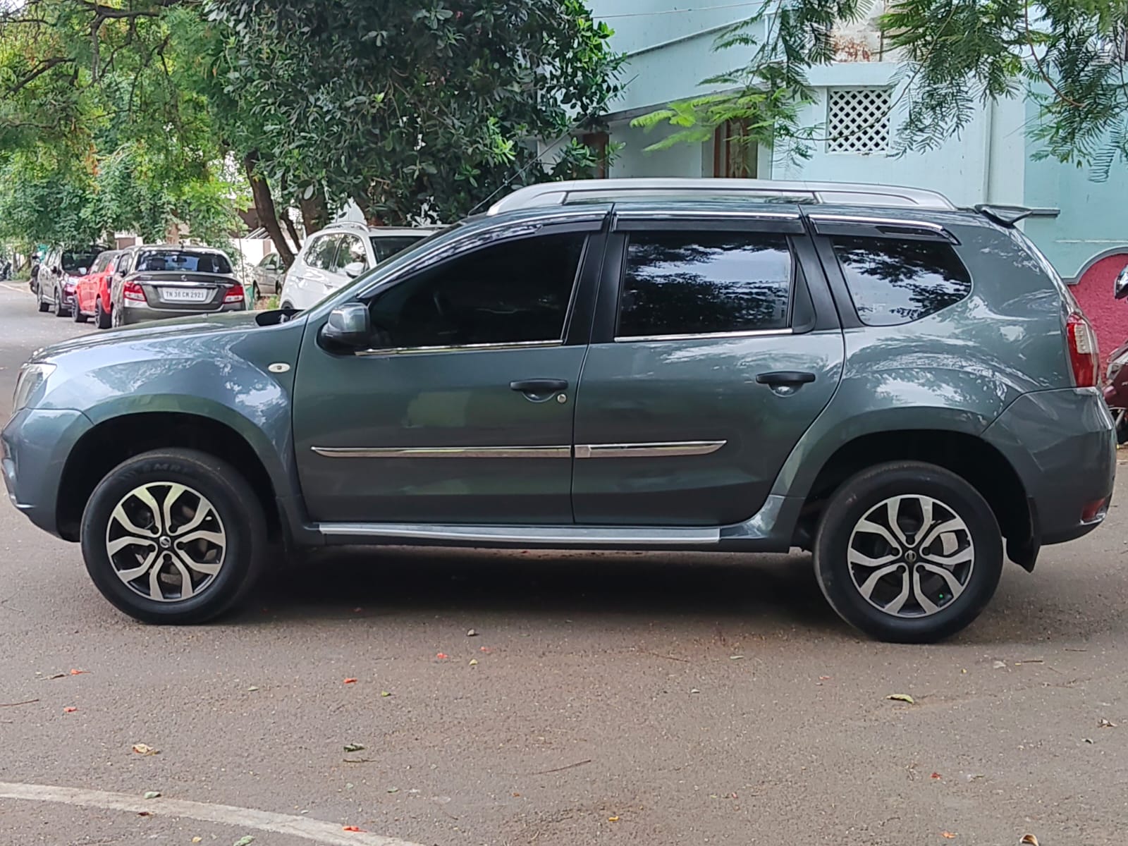 Nissan Terrano - Image 6