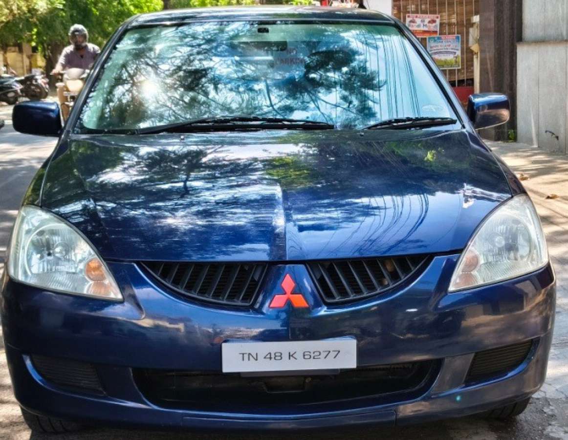 Mitsubishi Cedia