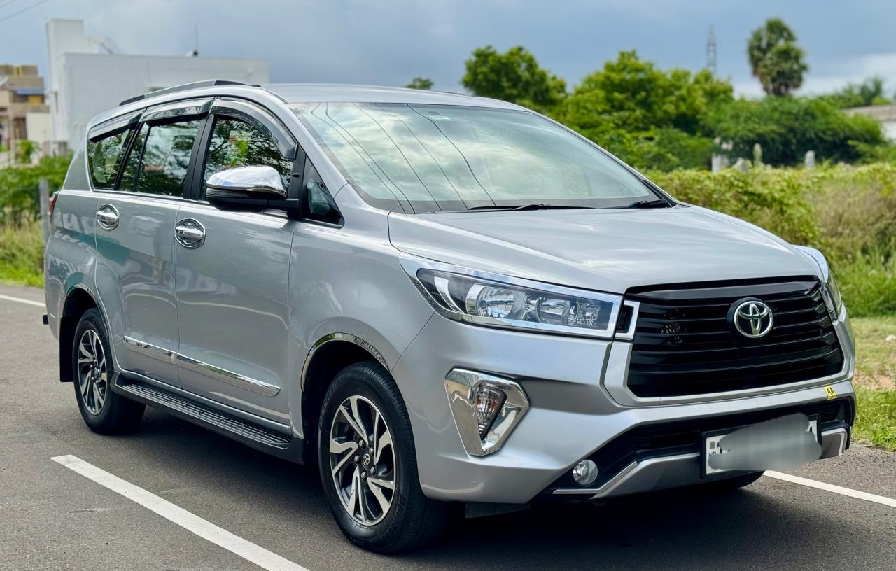 Toyota Innova Crysta - Image 2