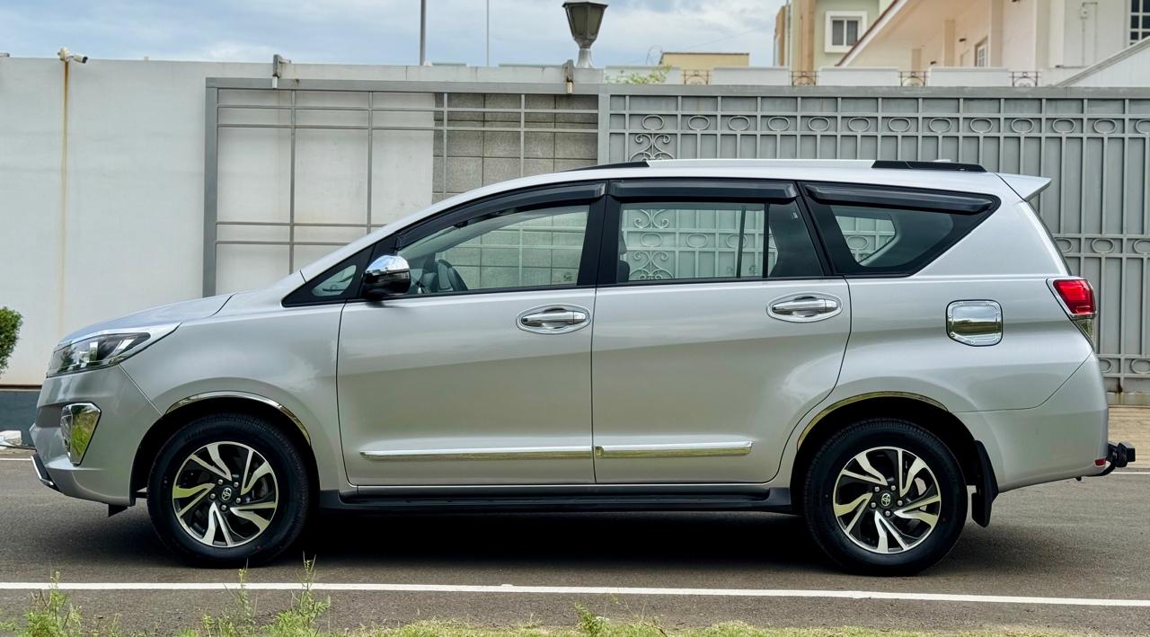 Toyota Innova Crysta - Image 8