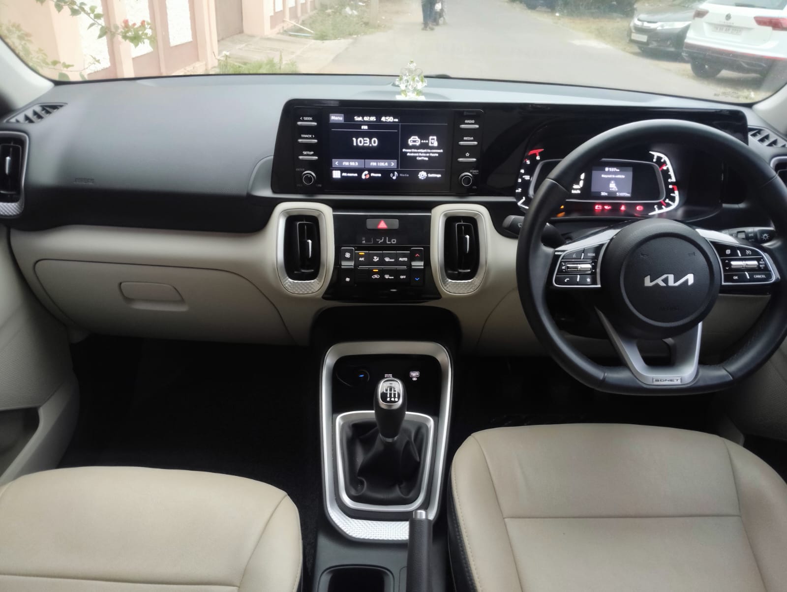 Kia Sonet - Image 3