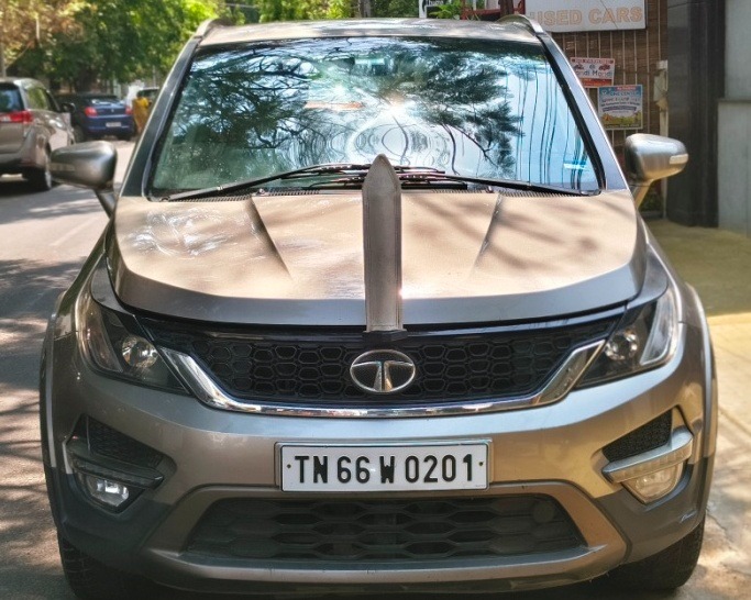 Tata Hexa