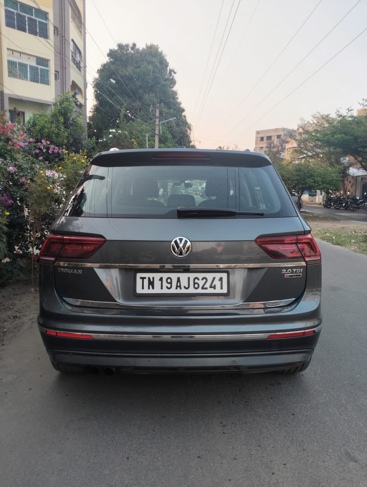 Volkswagen Tiguan - Image 4