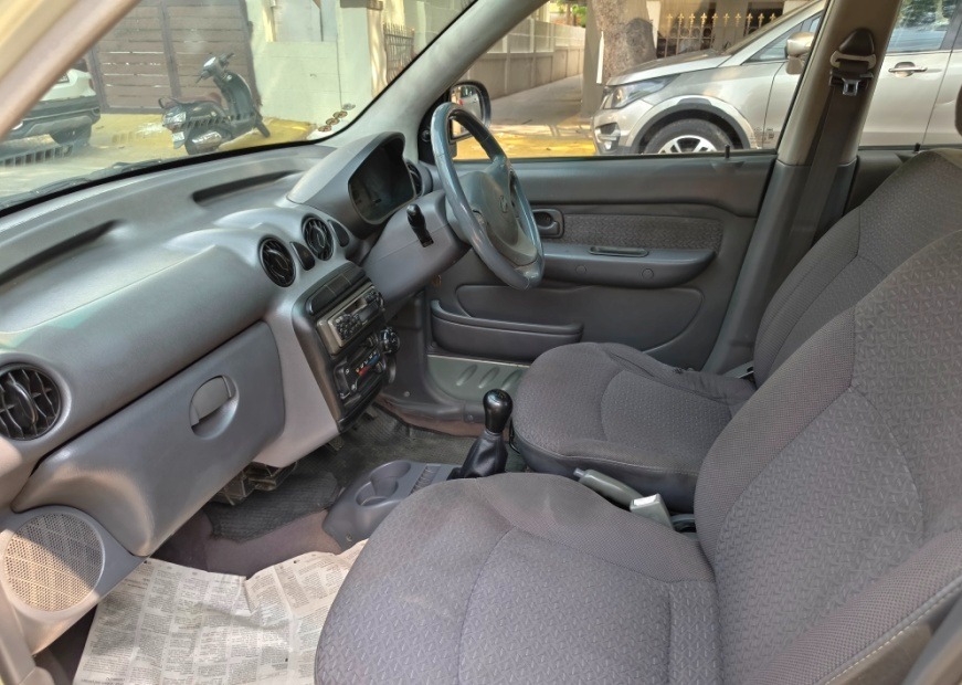 Hyundai Santro Xing - Image 5