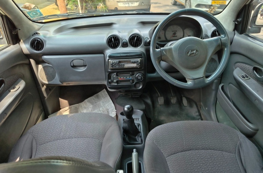 Hyundai Santro Xing - Image 7