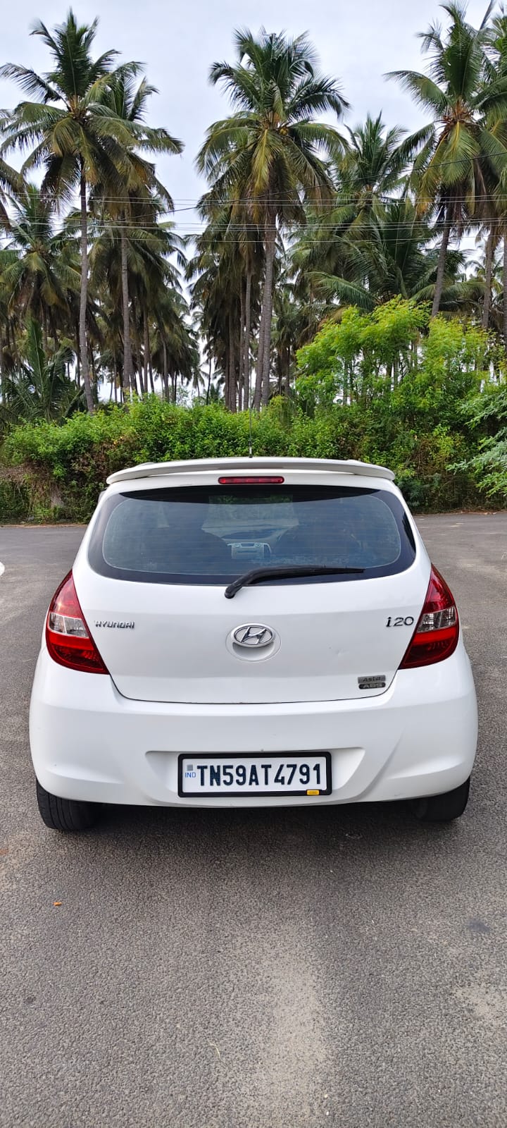 Hyundai i20 - Image 4