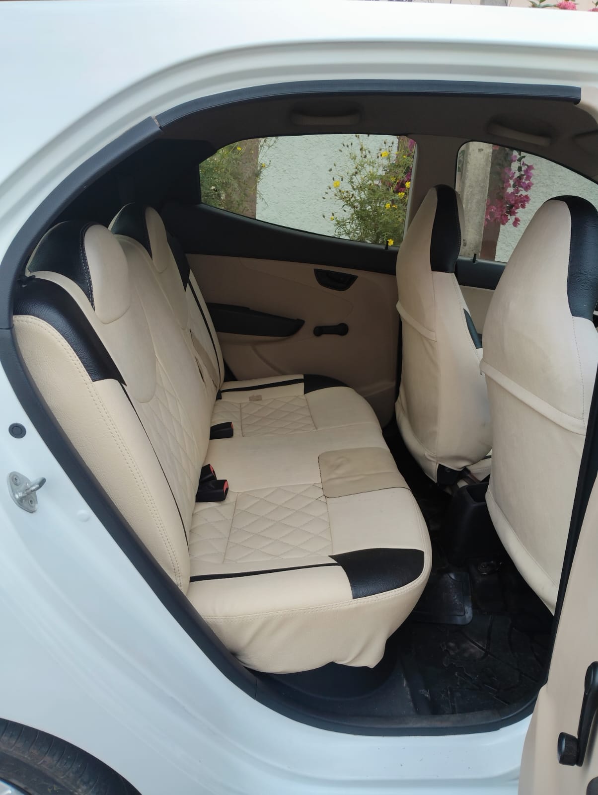 Hyundai Eon - Image 5