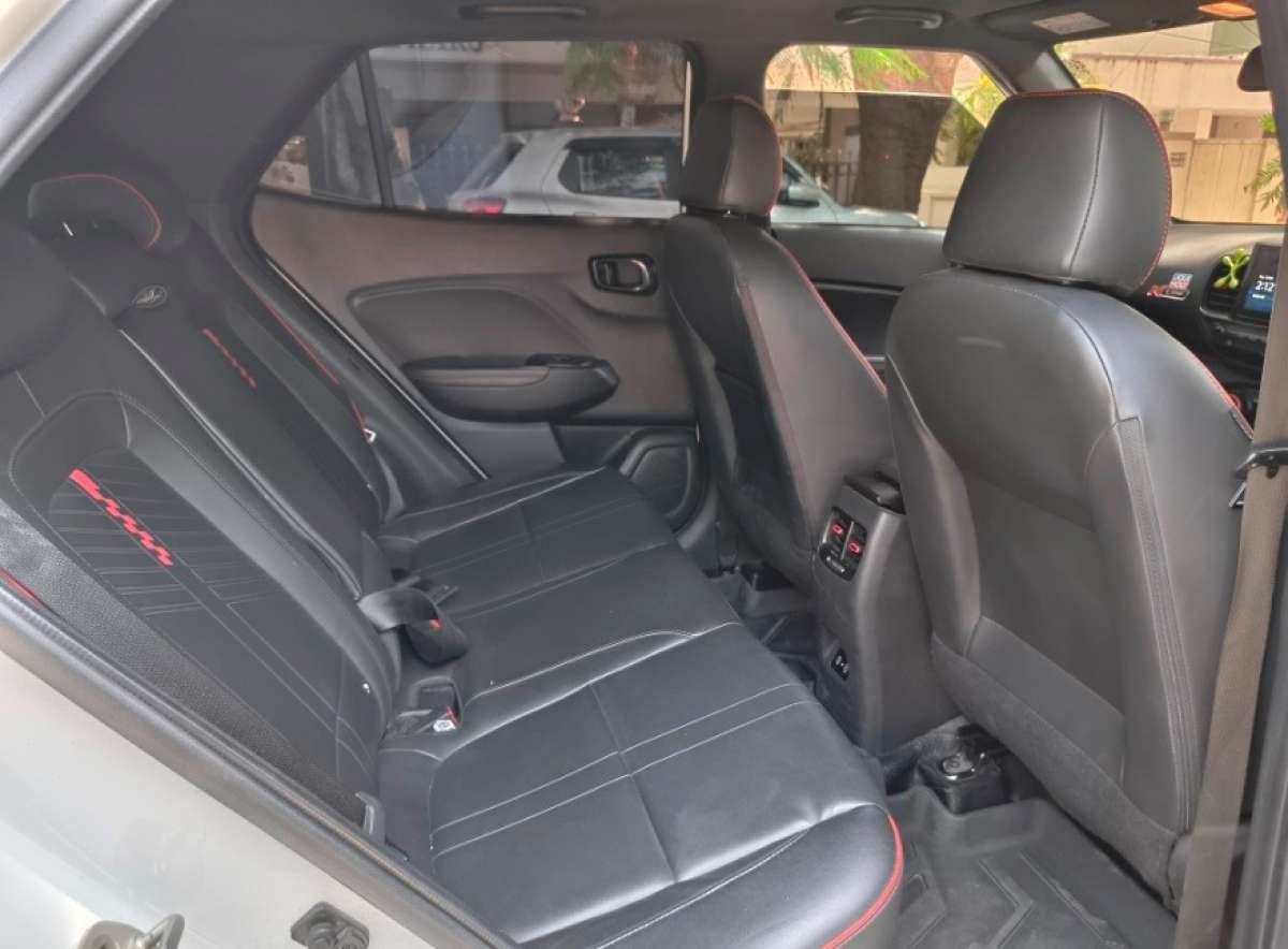 Hyundai Venue - Image 6
