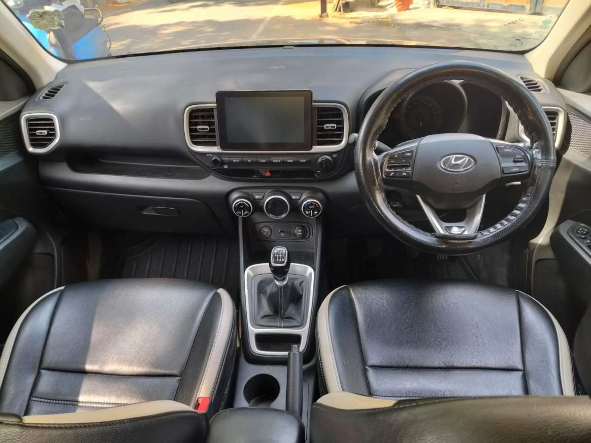 Hyundai Venue - Image 7