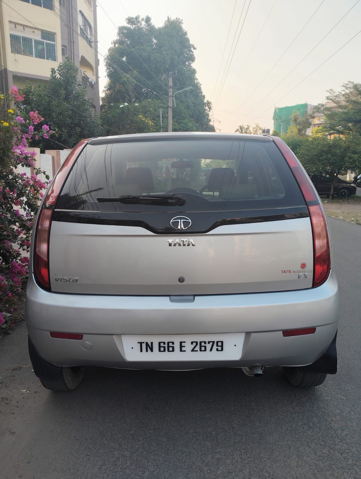 Tata Vista - Image 2